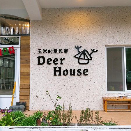 Bed and Breakfast Deer House Луйе Экстерьер фото